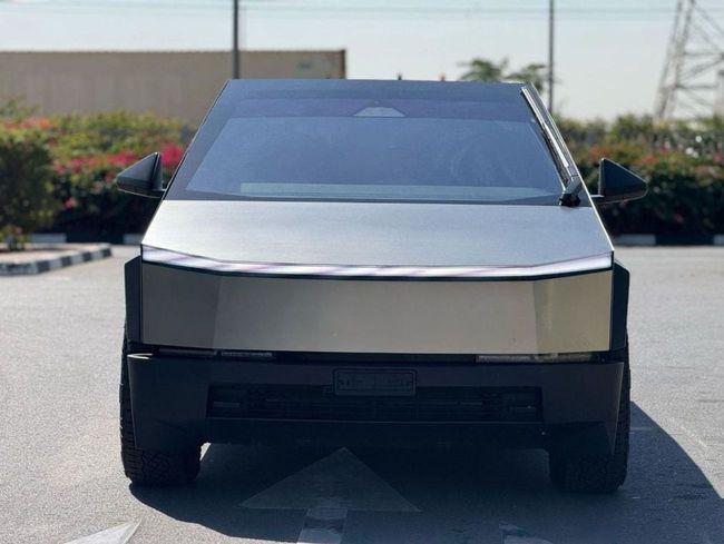 Tesla Cybertruck Cyberbeast AMERICAN SPEC