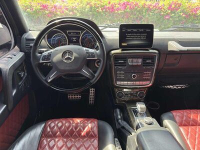 Mercedes-Benz G 63 AMG Std 5.5L 2017 NEAT AND CLEAN LESS KILOMETER
