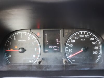 Nissan URVAN Midroof Chiller Van 2020