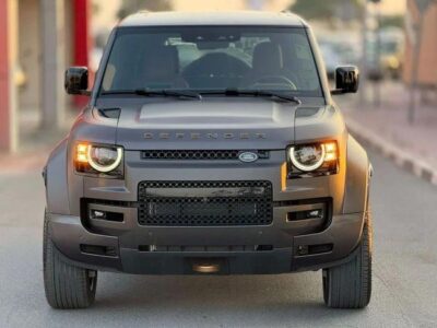 Land Rover Defender 110 P635 OCTA V8 2025 GCC SPEC UNDER WARRANTY