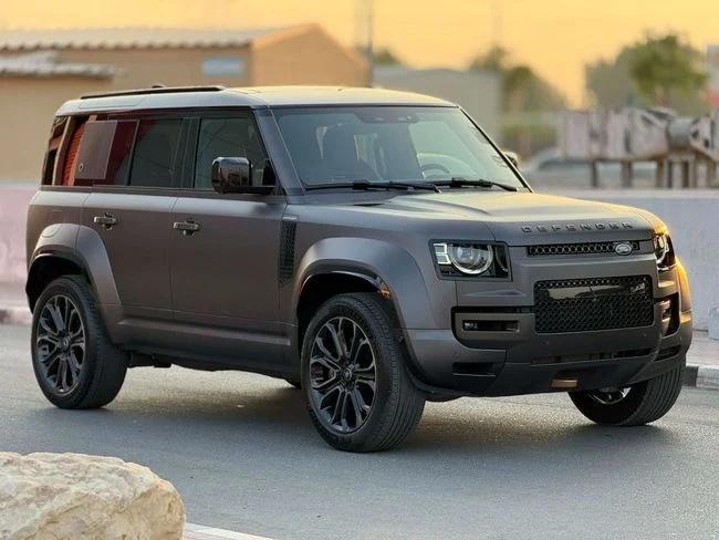 Land Rover Defender 110 P635 OCTA V8 2025 GCC SPEC UNDER WARRANTY