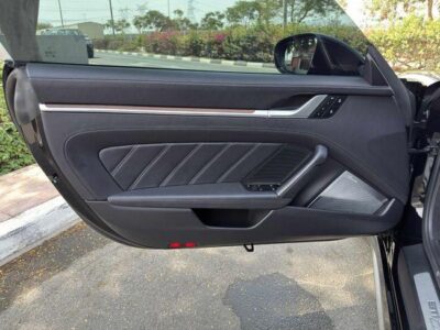 Porsche 911 Turbo S 3.8L (640 HP) Coupe GERMAN SPEC NEAT AND CLEAN