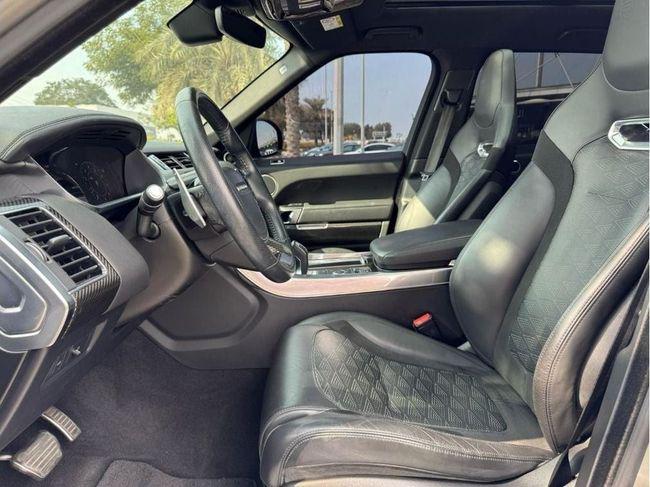 Land Rover Range Rover Sport SVR 5.0L 2019 (575 HP) AWD GERMAN SPEC FULL-SERVICE HISTORY