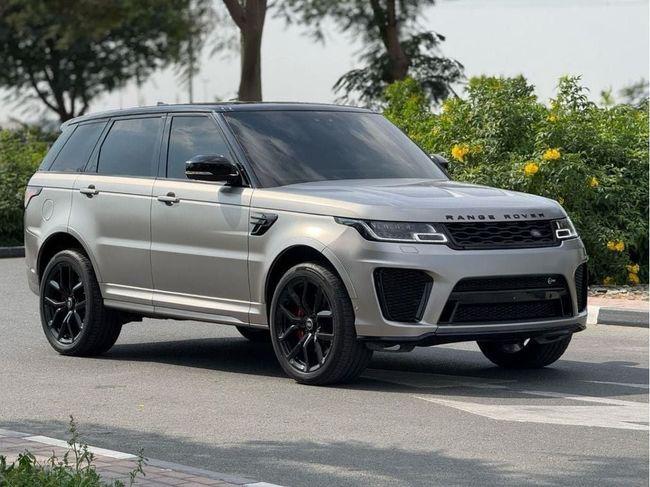 Land Rover Range Rover Sport SVR 5.0L 2019 (575 HP) AWD GERMAN SPEC FULL-SERVICE HISTORY