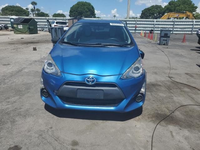 Toyota Prius C 2015