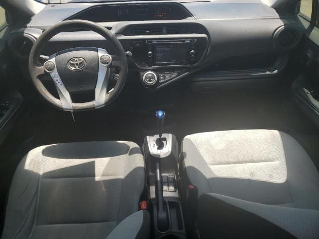 Toyota Prius C 2015