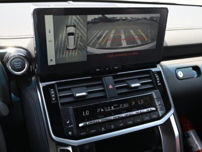 2025 MODEL TOYOTA LAND CRUISER VXR V6 3.3L DIESEL 7 SEAT AUTOMATIC TRANSMISSION