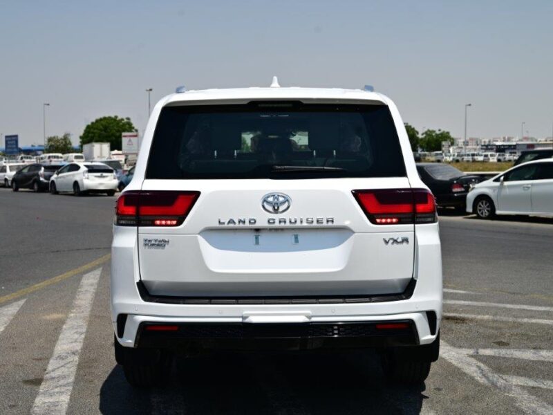 2025 MODEL TOYOTA LAND CRUISER VXR V6 3.3L DIESEL 7 SEAT AUTOMATIC TRANSMISSION