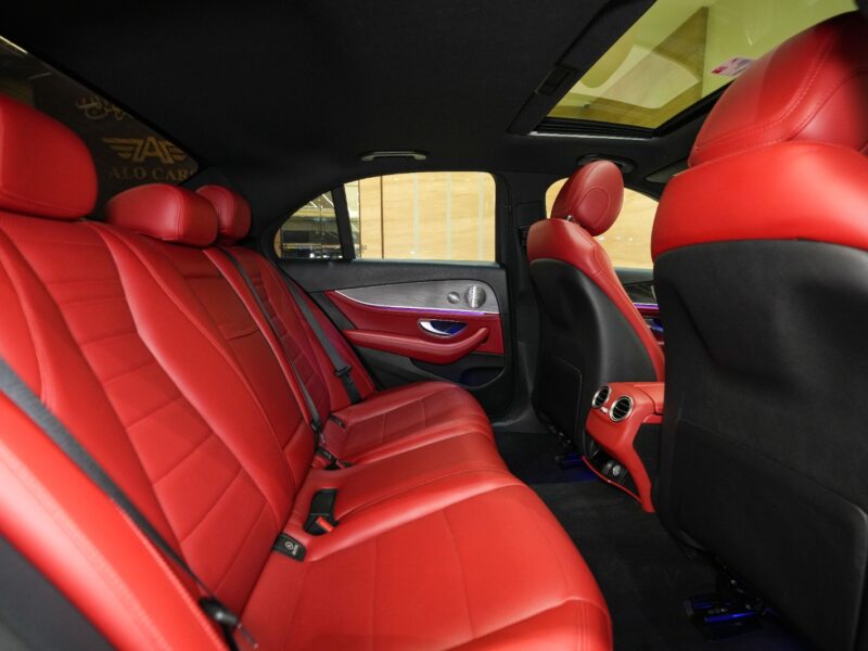 MERCEDES BENZ E350 4MATIC 2021