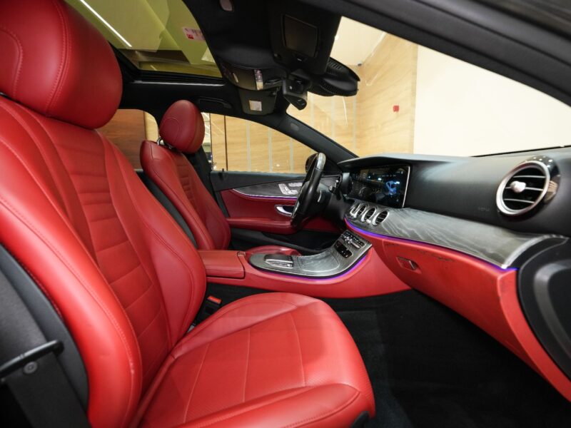 MERCEDES BENZ E350 4MATIC 2021