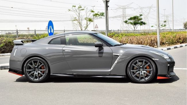 Nissan GTR With 2017 Body Kit