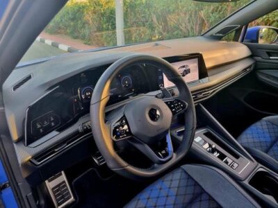 Volkswagen Golf R Base 2.0T 2022