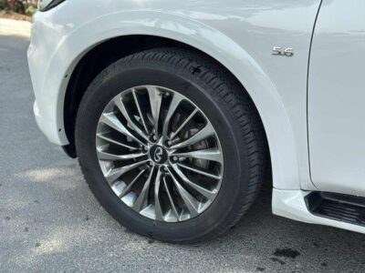 Infiniti QX80 Luxury 5.6L 2020 GCC SPEC NEAT AND CLEAN