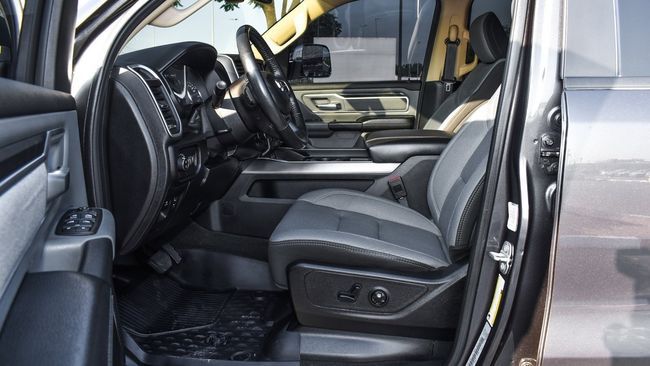 RAM 1500 BIGHORN 2019