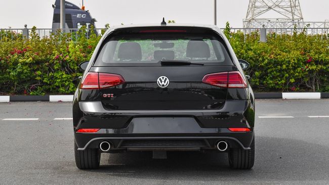 Volkswagen Golf GTI 2021