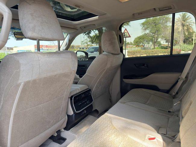 Toyota Land Cruiser GXR 3.5L 2022 GCC SPEC NEAT AND CLEAN