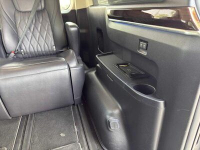 Toyota Granvia Premium 3.5L 2022 GCC SPEC