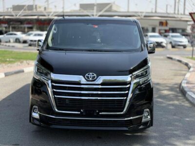 Toyota Granvia Premium 3.5L 2022 GCC SPEC