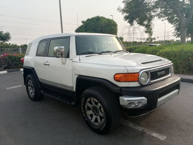 Toyota FJ Cruiser VXR 4.0L 2014