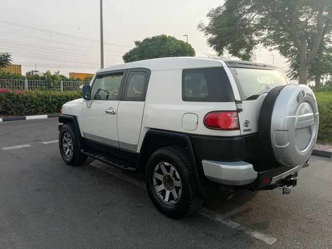 Toyota FJ Cruiser VXR 4.0L 2014