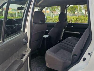 Nissan Patrol Safari GL 4.8L A/T 2019 (9 Seater)
