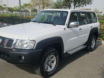 Nissan Patrol Safari GL 4.8L A/T 2019 (9 Seater)