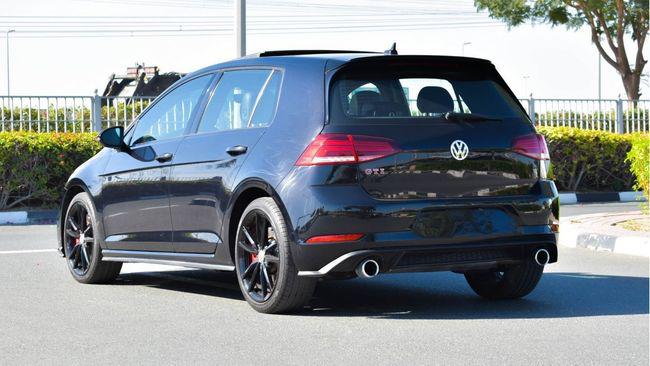 Volkswagen Golf GTI 2.0L Turbo 2021
