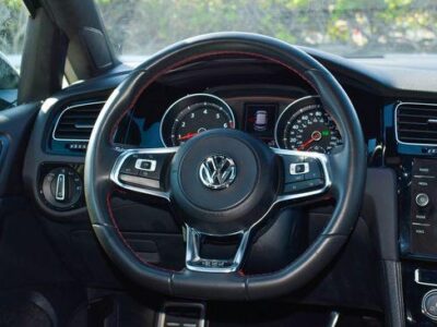 Volkswagen Golf GTI 2.0L Turbo 2021
