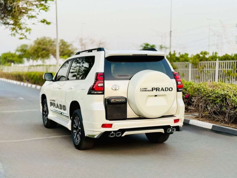 TOYOTA PRADO 4.0L MODEL 2019 GCC VERY GOOD CONDITION