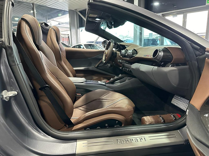 2020 Ferrari GTS 812