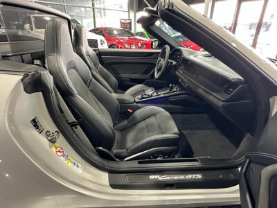 2023 Porsche 911 Carrera GTS