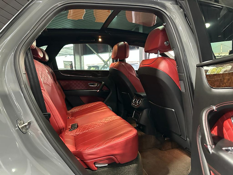 2017 Bentley Bentayga