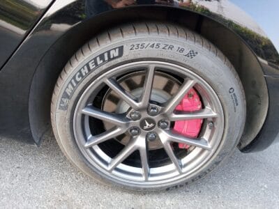 TESLA MODEL 3 COLOR BLACK MODEL YEAR 2021