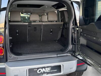 2020 Land Rover DEFENDER SE