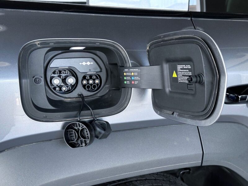 2025 BYD LEOPARD 5