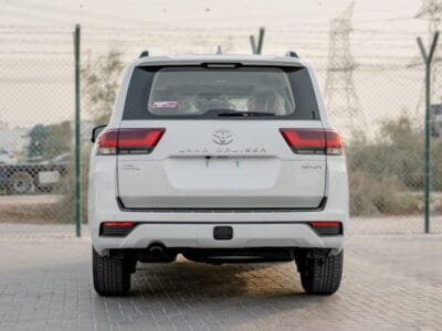 2025 Toyota Land Cruiser GXR 3.5L AT Petrol (With Sunroof)
