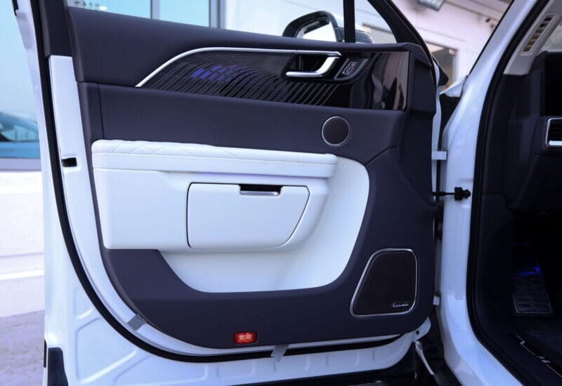 Hongqi E-HS9 HIGH SPECS 2025