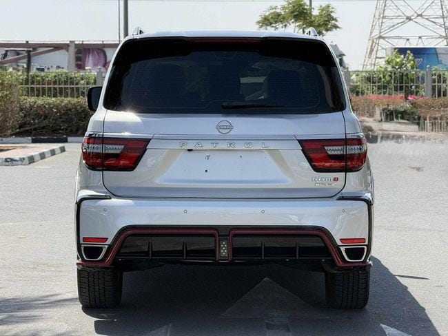 Nissan Patrol 2024 GCC SPEC UNDER WARRANTY NEAT AND CLEAN LESS KILOMETER
