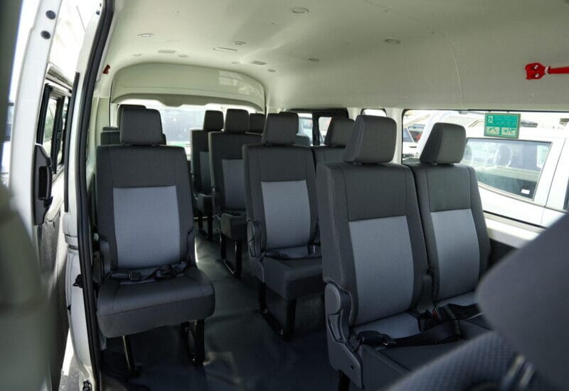 TOYOTA HIACE BUS DX 13 SEATS 3.5L HIROOF 2025