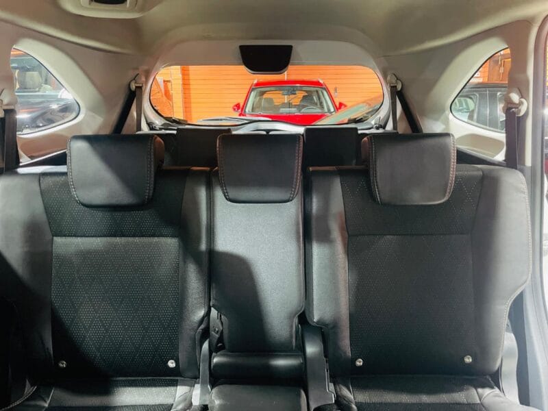 Toyota Veloz White 2024