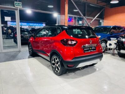 Renault Captur Orange/Red 2019