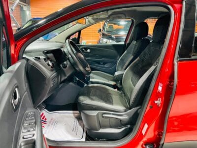 Renault Captur Orange/Red 2019