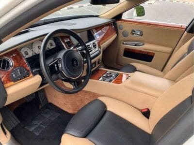 Rolls-Royce Ghost EWB 6.6L 2016 GCC SPEC NEAT AND CLEAN