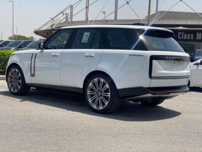 Land Rover Range Rover 2023 GCC SPEC UNDER WARRANTY AND SERVICE CONTRACT