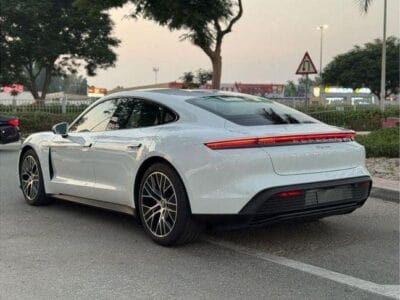 Porsche Taycan STANDARD 2023 electric sedan