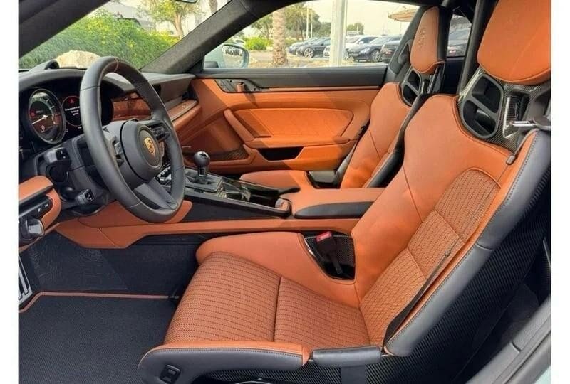 Limited Edition Porsche 911 S/T 2024