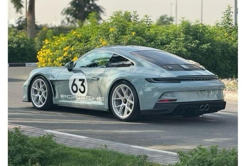 Limited Edition Porsche 911 S/T 2024