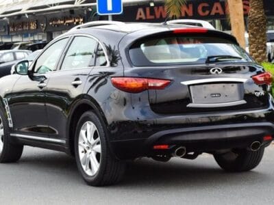 Infiniti QX70 3.7 2014