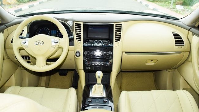 Infiniti QX70 3.7 2014