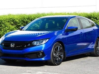 Honda Civic EX 2.0L 2020